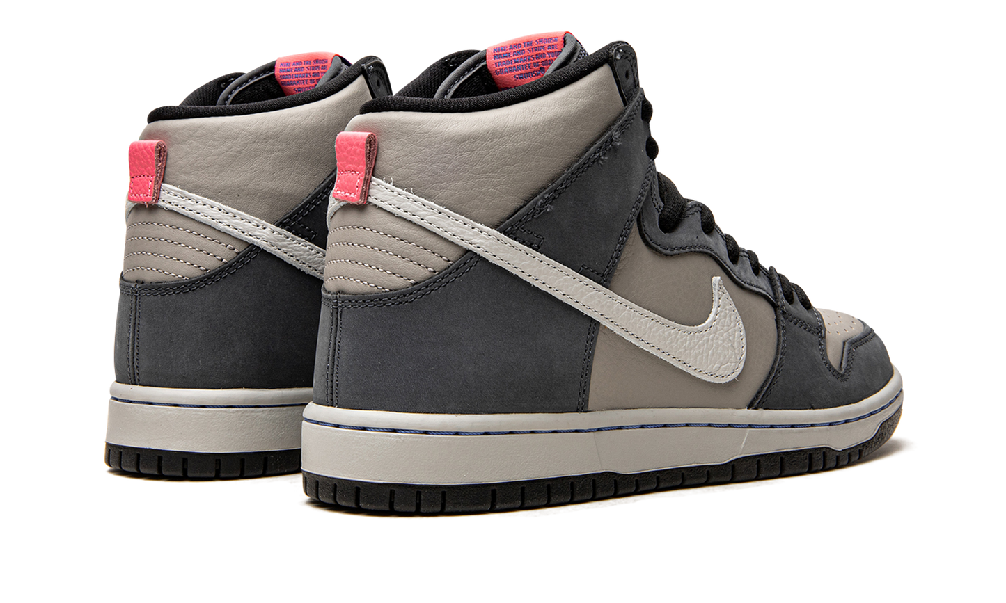 SB Dunk High Pro "Medium Grey" DJ9800 001
