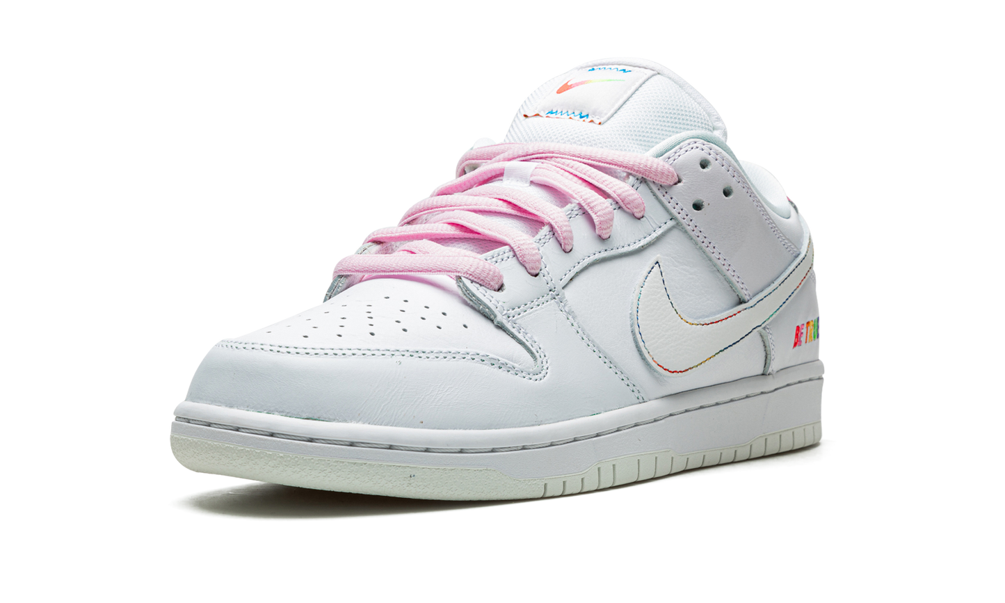 SB Dunk Low Pro BeTrue "Be True" DR4876 100