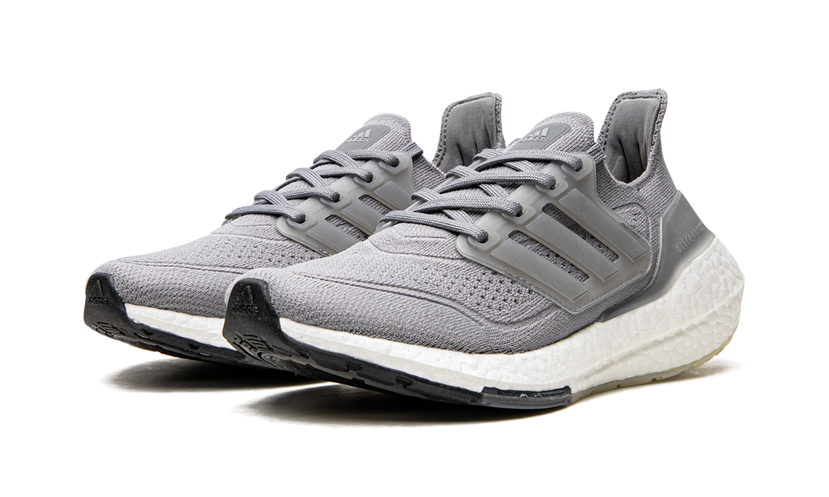ULTRABOOST 21 WMNS "Grey" FY0404
