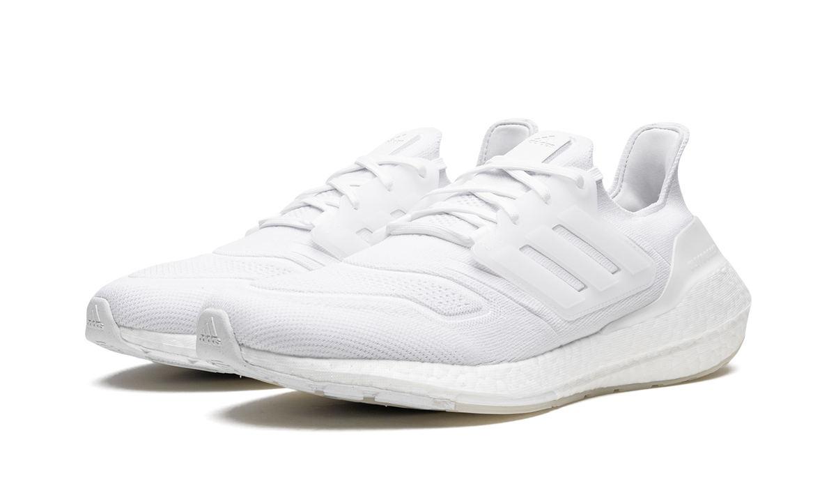 UltraBoost 22 GX5459