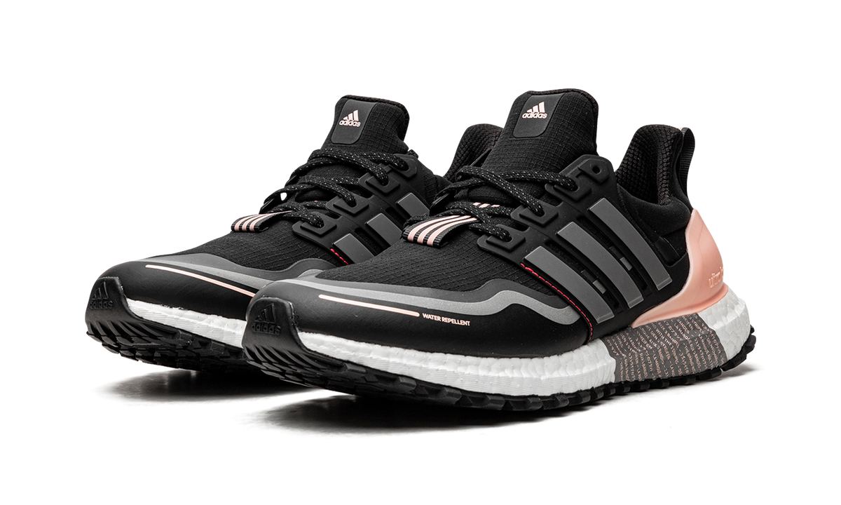 ULTRABOOST GUARD MNS WMNS "Black Grey Pink" FU9465