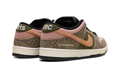 SB Dunk Low "Arts-Rec" IH3211 200