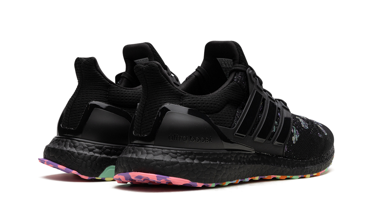 Ultraboost 1.0 "Valentines Day" HQ6174