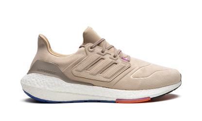 Ultraboost 22 "Magic Beige" GX9178
