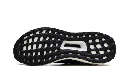 UltraBOOST LTD "Multi-Color Toe Navy" BB7801
