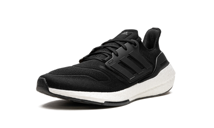 ULTRABOOST 22 WMNS "Black" GX5591